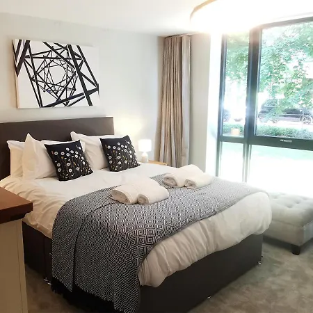 2 Bedroom Apartment, Free Parking Апартаменты *
