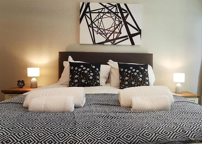 Apartment 2 Bedroom Apartment, Free Parking York