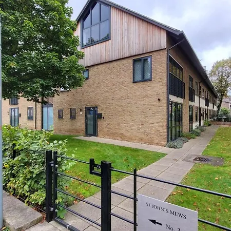 2 Bedroom Apartment, Free Parking Daire *